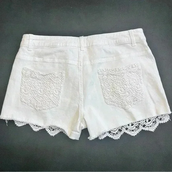 Phanuel white lace crochet shorts women’s L - Picture 4 of 5